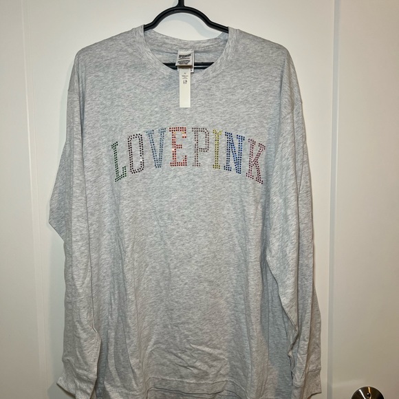 NWT VS Pink - long sleeve campus tee - rainbow sequin - XL - Picture 3 of 7